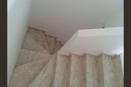 10_photo/94cefef063.dfdc228916ed28bc-ATLAS-c86f0e8c-0788-4eae-9377-4956425c8d86.jpg de casa à venda com 3 quartos, 77m² em Rochdale, Osasco