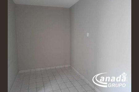 6_photo/94cefef065.e4b96f9feb973b81-ATLAS-7d377323-8dfb-4e02-b7df-727a6da6e882.jpg de casa para alugar com 1 quarto, 55m² em Rochdale, Osasco