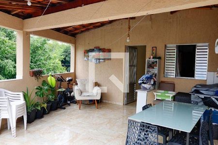 30_photo/94cefef9d1.0dba02f6e03a3679-ATLAS-96a4b65d-455f-40c0-9eb7-420bcdfba699.jpg de casa à venda com 2 quartos, 210m² em Rochdale, Osasco