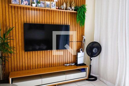 4_photo/94cefef9d1.0dba02f6e03a3679-ATLAS-da800f9d-819d-43ec-9ee1-7da004328017.jpg de casa à venda com 2 quartos, 210m² em Rochdale, Osasco