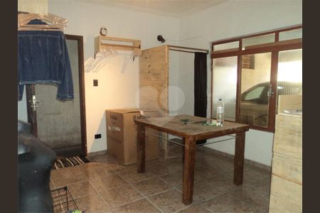 3_photo/94cefefa0b.7a69ff73eb43ff8d-ATLAS-d83b8ed7-d4f5-419e-a8db-755ad551762f.jpg de casa à venda com 4 quartos, 200m² em Rochdale, Osasco