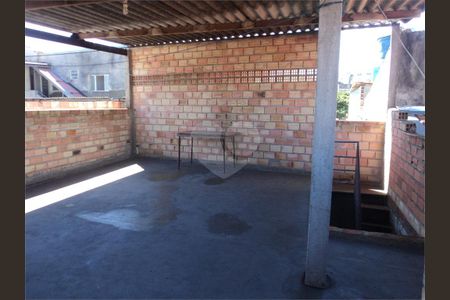 6_photo/94cefefa0b.7a69ff73eb43ff8d-ATLAS-dc6b4f19-bebd-4f4f-8542-11b9c51091ff.jpg de casa à venda com 4 quartos, 200m² em Rochdale, Osasco