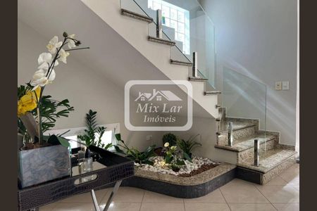 4_photo/94cefefa25.7be7a474fdeed64f-ATLAS-b6cf3be7-c5f2-4218-ad44-29bd44b69cb8.jpg de casa à venda com 3 quartos, 263m² em Rochdale, Osasco