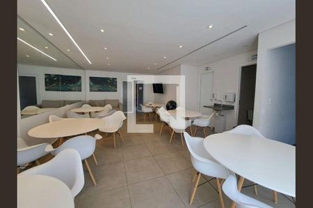 5_photo/94cefefb79.2ae2f6a79df27ecd-ATLAS-15df6e46-f424-43a0-af01-bcffc2db830c.jpg de apartamento à venda com 2 quartos, 65m² em Rochdale, Osasco