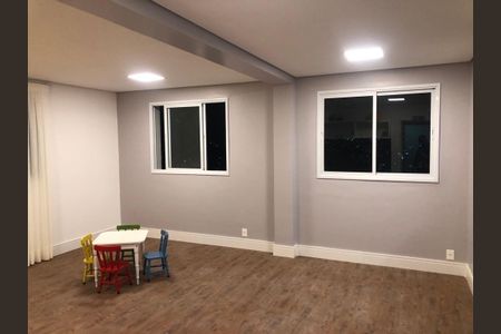 3_photo/94cefefc45.2bd6c31d73845aaa-ATLAS-6997eb23-ea71-49c0-8e1e-148c048f01f7.jpg de apartamento à venda com 3 quartos, 65m² em Rochdale, Osasco