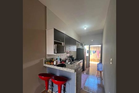 7_photo/94cefefc65.ceff8192393c33de-ATLAS-62d7bcbc-1cb4-4b41-b6e6-30af0a2ad4b3.jpg de casa à venda com 2 quartos, 122m² em Rochdale, Osasco