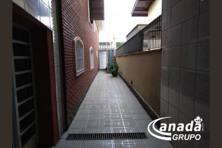 11_photo/94cefefee3.32a8019b0364636a-ATLAS-de3b98ff-3cdd-4a98-924f-016cd8c6756f.jpg de casa à venda com 3 quartos, 219m² em Rochdale, Osasco