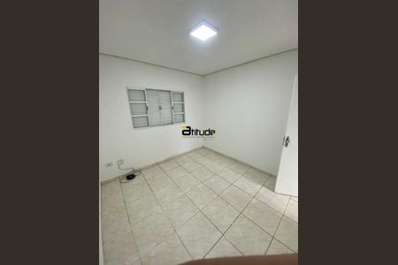 10_photo/94ceff09d9.f861ecc718bdcbd7-ATLAS-9e0640e0-0f63-4f25-9a96-f0cabd329ace.jpg de casa para alugar com 1 quarto, 49m² em Vila Osasco, Osasco