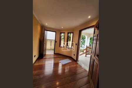 6_photo/94ceff0aa7.66adf2ea542bc7d2-ATLAS-2abd5bb3-e98c-4580-99b7-bcd028c92d90.jpg de casa à venda com 4 quartos, 283m² em Vila Osasco, Osasco