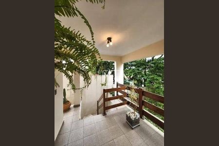 3_photo/94ceff0aa7.66adf2ea542bc7d2-ATLAS-a63ed18b-bb88-408f-8f87-5d6139d1f9cb.jpg de casa à venda com 4 quartos, 283m² em Vila Osasco, Osasco