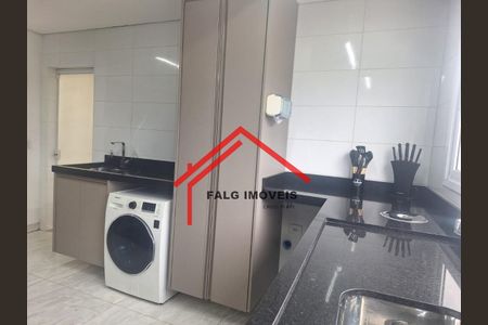 3_photo/94ceff0ad5.1e9d1ba85beb8478-ATLAS-16532555-53e7-4d2b-b62c-32f10f7f7c08.jpg de casa para alugar com 3 quartos, 242m² em Vila Osasco, Osasco