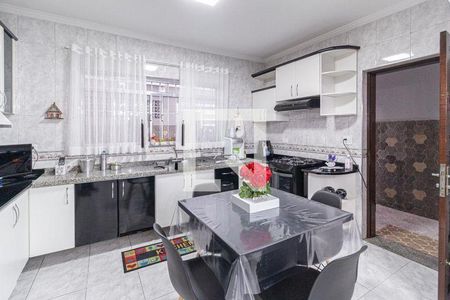 26_photo/94ceff0daf.0fca3daec1aa15fd-ATLAS-e38cd4aa-d81d-43e5-8aed-5e15821e2edd.jpg de casa à venda com 3 quartos, 131m² em Centro, Osasco