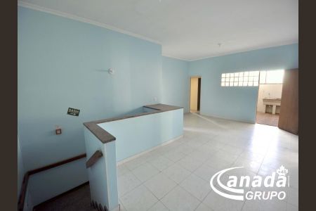 8_photo/94ceff0f1f.6ba4ef9df26df2e3-ATLAS-6446b1d2-4e48-4d96-80dc-4350f5a159f2.jpg de casa para alugar com 3 quartos, 122m² em Centro, Osasco