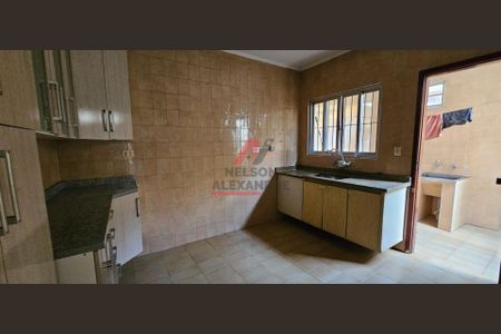 4_photo/94ceff191d.9803aeba41cbaf1e-ATLAS-b803d70d-6596-40c6-a33a-60bcfbec058b.jpg de casa para alugar com 1 quarto, 90m² em Presidente Altino, Osasco