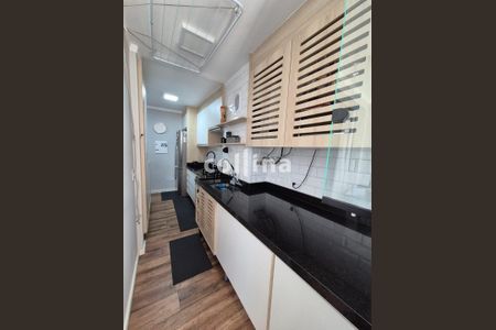 16_photo/94ceff1a0b.ceff8192393c33de-ATLAS-64c70055-4356-4b4f-8320-ed2db92d6af3.jpg de casa à venda com 2 quartos, 48m² em Presidente Altino, Osasco