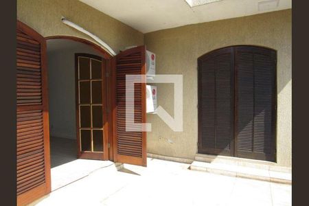 30_photo/94ceff1ccd.ec45c5915be217bb-ATLAS-df14cf93-2a75-42fd-8dbb-bddc2d759d8b.jpg de casa à venda com 3 quartos, 213m² em Bonfim, Osasco