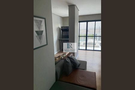 5_photo/94ceff1e1b.fbc3b635c78dbea2-ATLAS-26f1165f-37aa-4ee7-8f6b-a20ac28d6fc8.jpg de apartamento à venda com 2 quartos, 48m² em Ayrosa, Osasco