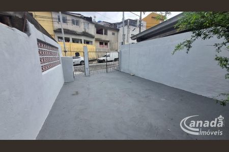 11_photo/94ceff1fcf.ceff8192393c33de-ATLAS-8634440f-d595-41f4-93fc-ef5b230f2c6b.jpg de casa para alugar com 3 quartos, 135m² em Ayrosa, Osasco