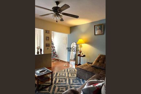 4_photo/94ceff2061.e6f02a1e96aef2b1-ATLAS-27d63886-388f-4abc-b8ef-1b231bf306e6.jpg de casa à venda com 4 quartos, 263m² em Ayrosa, Osasco