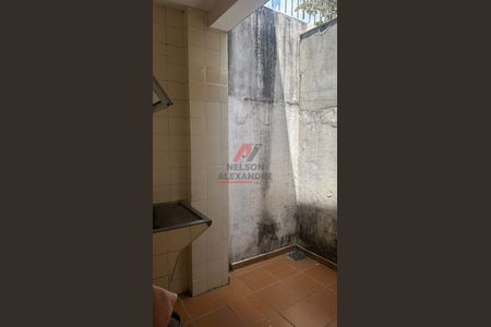 11_photo/94ceff2277.ceff8192393c33de-ATLAS-a620c4b7-c378-463e-ba0d-a5dd6d4c71e6.jpg de casa para alugar com 2 quartos, 63m² em Presidente Altino, Osasco