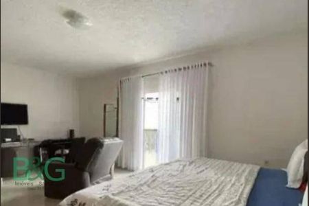 9_photo/94ceff270b.df8ad18b6ea2b8cf-ATLAS-ffc2ad90-90e4-45a2-8ac1-e0fb8eb5561b.jpg de casa à venda com 3 quartos, 257m² em Ayrosa, Osasco