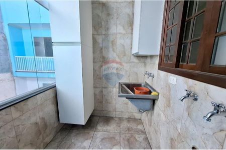 6_photo/94ceff27e7.a82db8b1a7eaaccb-ATLAS-44bab9ad-3e43-4e82-af51-b3e17d798610.jpg de casa para alugar com 3 quartos, 120m² em Vila Santa Edwiges, Osasco