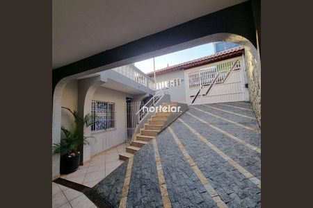 3_photo/94ceff281f.05acccb2dbb53537-ATLAS-0f7ca496-1cf7-4d34-9df1-4039e29bdc24.jpg de casa à venda com 4 quartos, 350m² em Vila Santa Edwiges, São Paulo