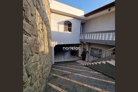 8_photo/94ceff281f.05acccb2dbb53537-ATLAS-26a9075f-c2fb-4c87-b46d-23934ca9ebf0.jpg de casa à venda com 4 quartos, 350m² em Vila Santa Edwiges, São Paulo