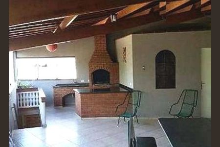 2_photo/94ceff282f.2f15d505e37c7ac5-ATLAS-05a39c5d-ad4e-46de-ad1d-8f36b05e3e0c.jpg de casa à venda com 3 quartos, 300m² em Vila Santa Edwiges, São Paulo