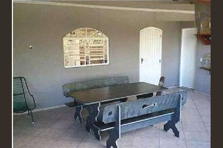 3_photo/94ceff282f.2f15d505e37c7ac5-ATLAS-0cd42377-80f7-4357-8ca1-869304890a7c.jpg de casa à venda com 3 quartos, 300m² em Vila Santa Edwiges, São Paulo