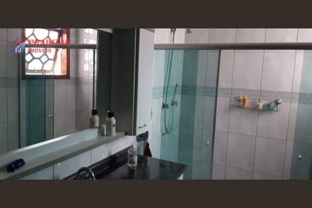 5_photo/94ceff28e9.b88c9f23dde11cca-ATLAS-e69eb2b2-c046-4155-aef7-4fc5d88be86a.jpg de casa à venda com 3 quartos, 254m² em Remédios, Osasco