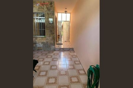 7_photo/94ceff2ed9.1aa5b8f538f3adaf-ATLAS-a0eddbba-e70e-4653-a15e-fe529672f4f4.jpg de casa à venda com 3 quartos, 165m² em Jardim Maria Cristina, Osasco