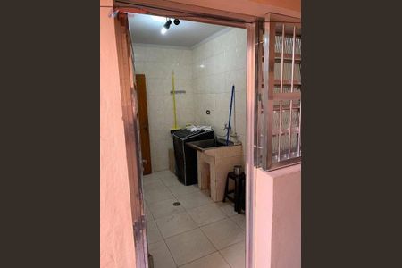 7_photo/94ceff2ed9.1aa5b8f538f3adaf-ATLAS-ee130161-1cbc-4fb4-9918-3bed59c0577e.jpg de casa à venda com 3 quartos, 165m² em Jardim Maria Cristina, Osasco