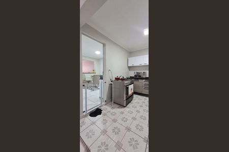 5_photo/94ceff2fcf.4cea1a0b3f6bbd2f-ATLAS-26c57f1e-98fe-4dc6-bbf0-37dcfd26cb7a.jpg de casa à venda com 2 quartos, 140m² em Remédios, Osasco