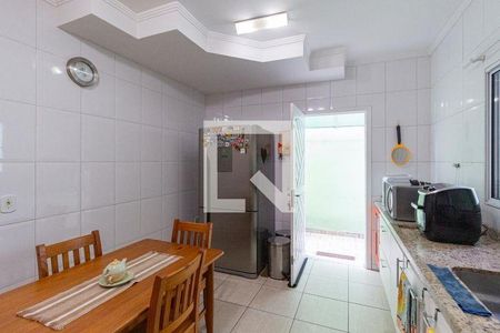 7_photo/94ceff3cdd.da84c251dc14712f-ATLAS-27fcd861-56ac-49f7-9f07-b63861befeee.jpg de casa à venda com 3 quartos, 131m² em Presidente Altino, Osasco