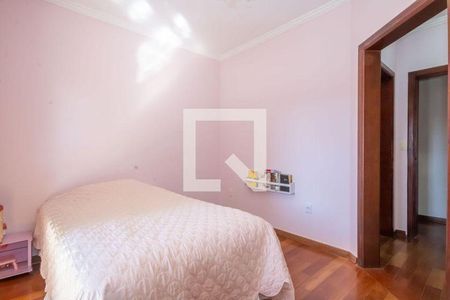 34_photo/94ceff3d19.589b6d9b0b411b9f-ATLAS-baf99f8b-c0fb-4ed5-8921-b77a16ba6adc.jpg de casa à venda com 4 quartos, 435m² em Presidente Altino, Osasco