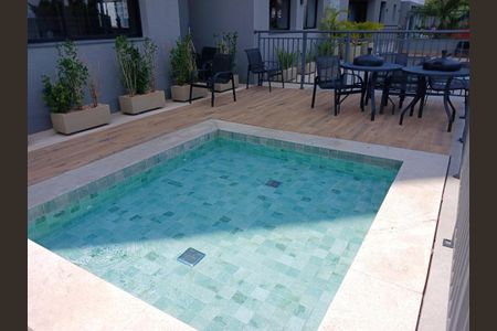 18_photo/94ceff3d4d.ba5e74a9d9733d3f-ATLAS-e21df7fd-51a2-4c8e-9fa5-cd2845e6aa70.jpg de apartamento à venda com 2 quartos, 40m² em Presidente Altino, Osasco