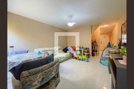 6_photo/94ceff42e9.598c66e7e5047e83-ATLAS-a20adb2b-6cea-44f1-bed3-fd88e9d9971f.jpg de casa à venda com 2 quartos, 170m² em Vila Campesina, Osasco