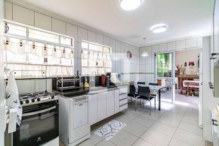 6_photo/94ceff454f.0435190f6de6ffa1-ATLAS-178a99aa-81c5-46ff-b4be-f6fabd67f4e0.jpg de casa à venda com 5 quartos, 220m² em Parque Continental, São Paulo