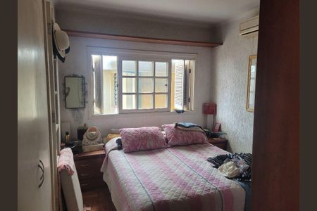 4_photo/94ceff4653.c7763e2ebe5d2e2d-ATLAS-32c15567-a50a-4eed-a0eb-93442ab8f0ee.jpg de casa à venda com 4 quartos, 270m² em Parque Continental, São Paulo