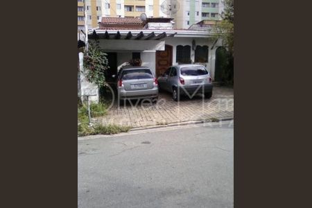 7_photo/94ceff478d.ceff8192393c33de-ATLAS-d7c56763-b249-48ec-b9b9-6829fe4e7950.jpg de casa à venda com 3 quartos, 190m² em Parque Continental, São Paulo