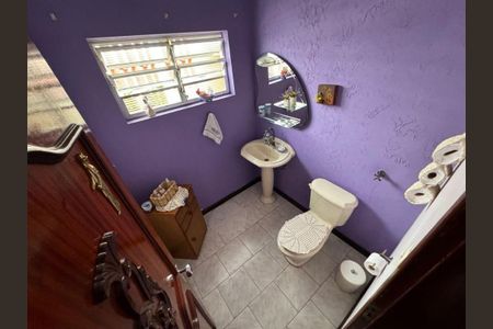 2_photo/94ceff5097.96e81d73ac213d8c-ATLAS-16eb3649-e419-4127-9944-e7bc9aa134ce.jpg de casa à venda com 4 quartos, 200m² em Parque Continental, São Paulo