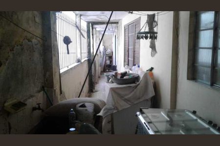 2_photo/94ceff5101.dc8bbd111761e841-ATLAS-1e091bb5-e457-443f-8adc-1974ccc1ccff.jpg de casa à venda com 2 quartos, 198m² em Jaguaré, São Paulo