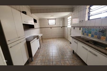 9_photo/94ceff5a1b.ceff8192393c33de-ATLAS-54d8ce1b-7e64-4e1c-9ba9-2b2609946129.jpg de casa para alugar com 3 quartos, 150m² em Parque Continental, São Paulo