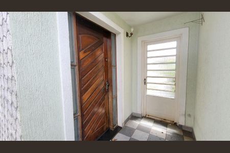 7_photo/94ceff5a1b.ceff8192393c33de-ATLAS-e997dc3b-84a2-4755-8d71-0c8e387c7e51.jpg de casa para alugar com 3 quartos, 150m² em Parque Continental, São Paulo