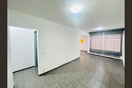 5_photo/94ceff5a7f.527d2e055a247cfd-ATLAS-21a51423-37fd-44bf-8b8f-5eaa9b4d757d.jpg de casa à venda com 3 quartos, 140m² em Parque Continental, São Paulo