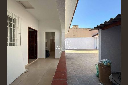 21_photo/94ceff5bf1.96e81d73ac213d8c-ATLAS-e5741cfd-969f-4341-94de-a53f9bb195f8.jpg de casa para alugar com 3 quartos, 308m² em Vila Yara, Osasco