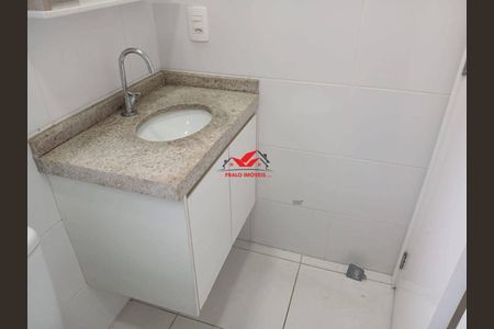 8_photo/94ceff5da3.72d702e1d9b5422f-ATLAS-eaa90abe-abb7-40b2-90a8-a71537f16192.jpg de apartamento à venda com 1 quarto, 28m² em Vila Yara, Osasco