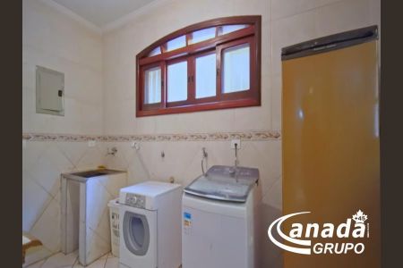 12_photo/94ceff5e7f.37b212974105d56c-ATLAS-6cd7af6d-b47e-4730-8ff6-8c9ab8ba8dcd.jpg de casa à venda com 5 quartos, 393m² em Vila Yara, Osasco