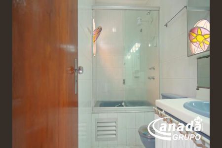 11_photo/94ceff5e7f.37b212974105d56c-ATLAS-e4f074e4-dfcf-4845-ad74-ba61469c9b00.jpg de casa à venda com 5 quartos, 393m² em Vila Yara, Osasco